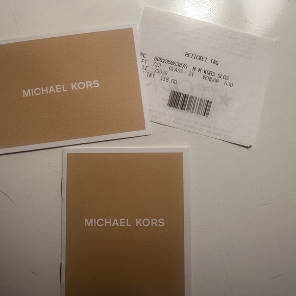 Michael Kors faux Leopard Print Wallet - Picture 3 of 3